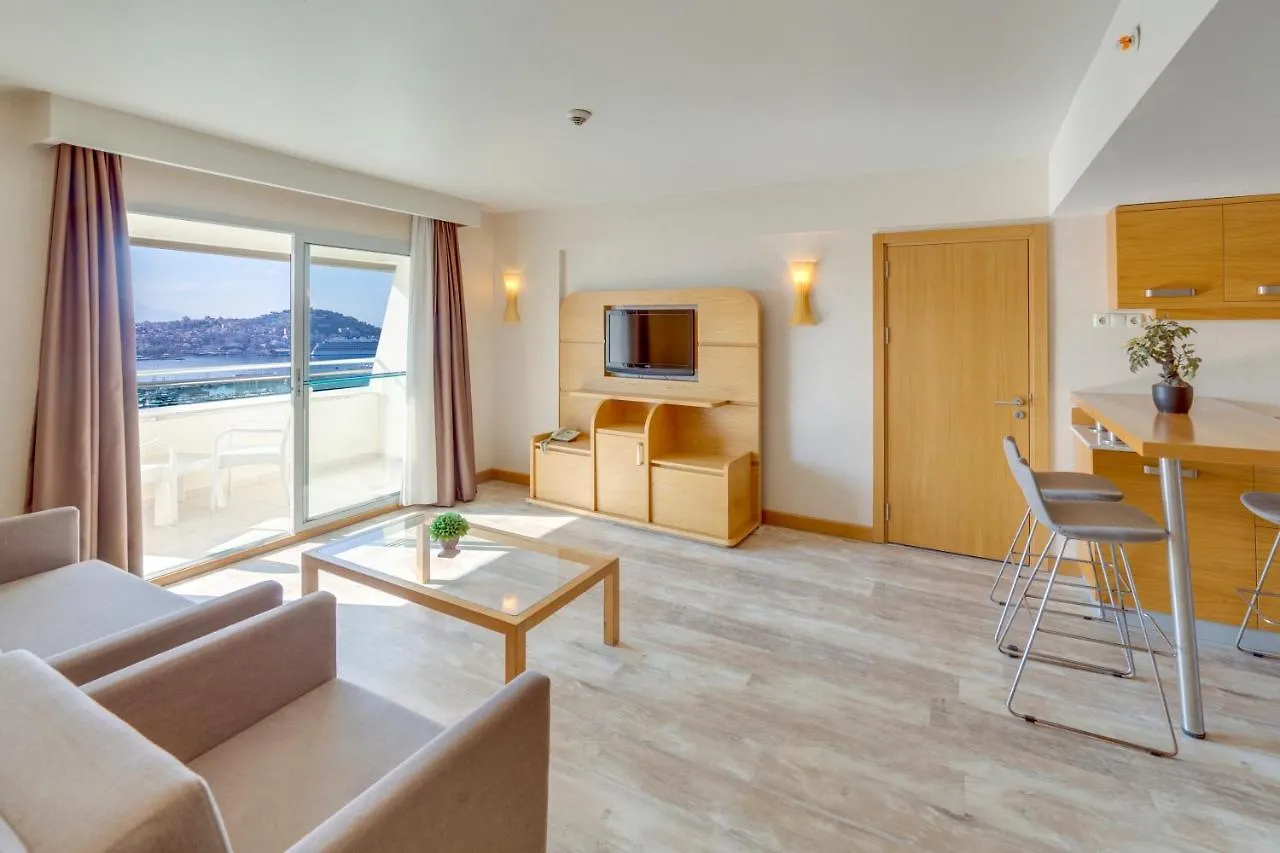 Marina Hotel Kusadasi