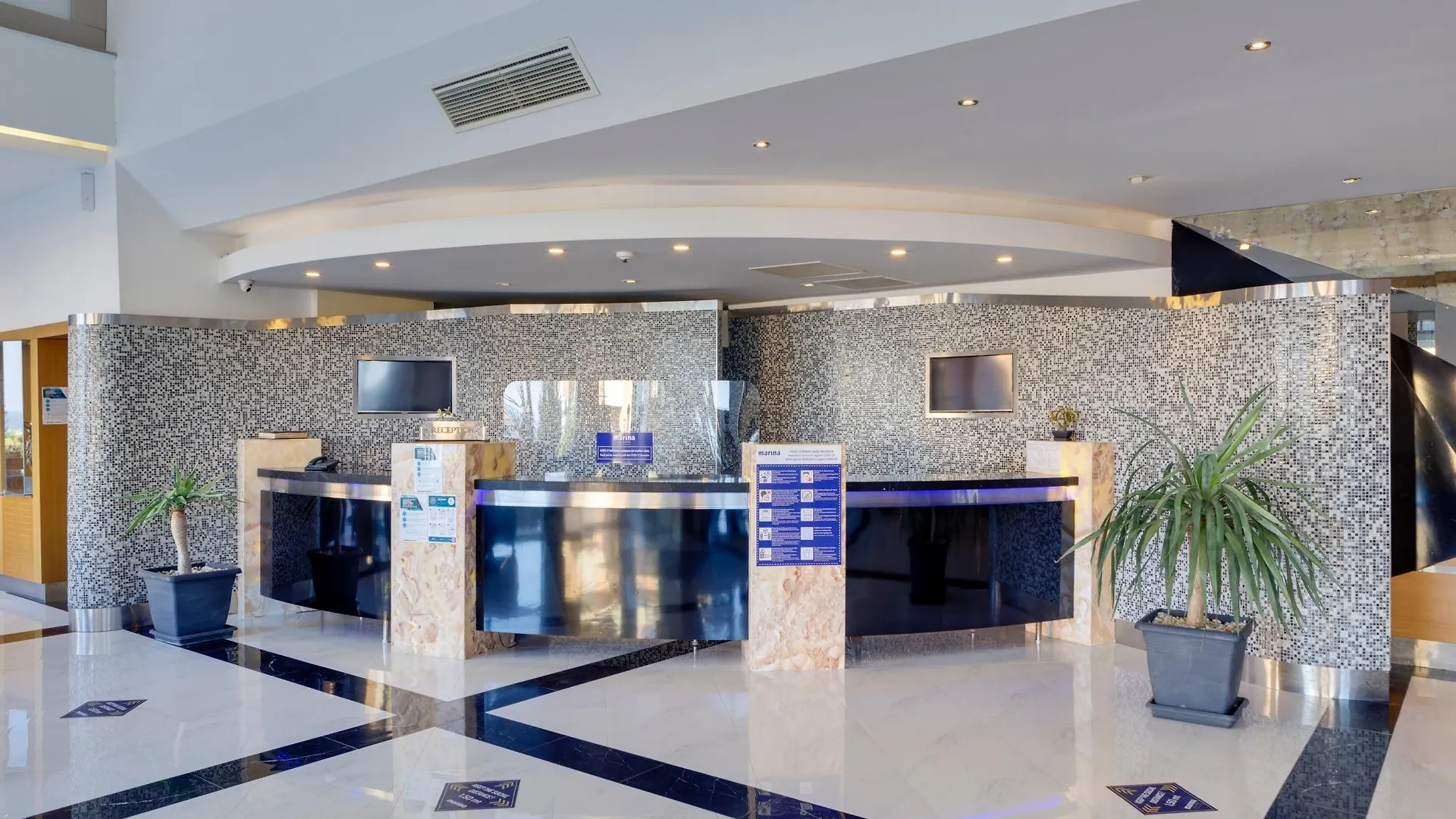Marina Hotel Kusadasi